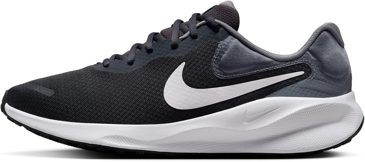 Nike Men's Casual Sneakers Designed for Comfort and Versatility
